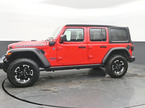 Used 2024 Jeep Wrangler Unlimited Rubicon 4xe image 5