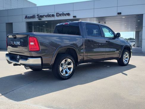 Used 2026 RAM 1500 Big Horn AWD/4WD image 11