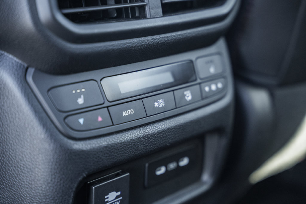 Used 2024 Honda Passport Black Edition image 35
