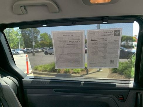 Used 2022 Honda Odyssey Touring image 11