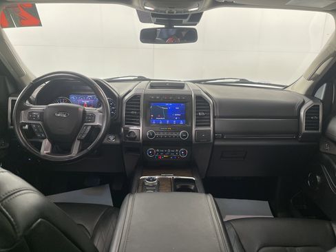 Used 2021 Ford Expedition Platinum image 16