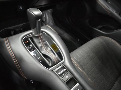 Used 2025 Honda HR-V Sport image 17