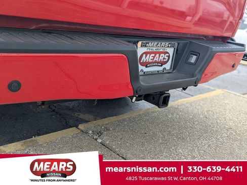 Used 2016 Ford F150 XLT w/ Equipment Group 302A Luxury image 9