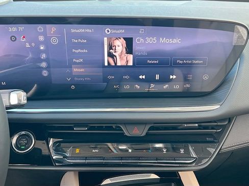 New 2026 Buick Envision Preferred image 10