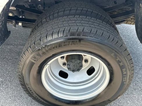 Certified 2024 Ford F350 XLT image 13