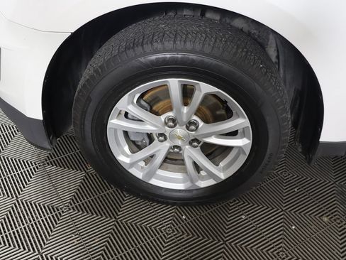 Used 2017 Chevrolet Equinox LT w/ Convenience Package FWD image 14