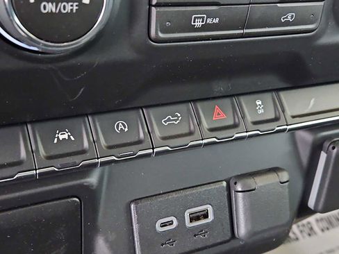 New 2026 Chevrolet Silverado 1500 W/T w/ WT Value Package AWD/4WD image 9