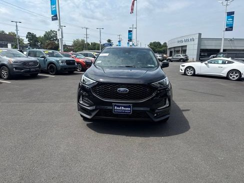 Certified 2024 Ford Edge ST-Line AWD/4WD image 2