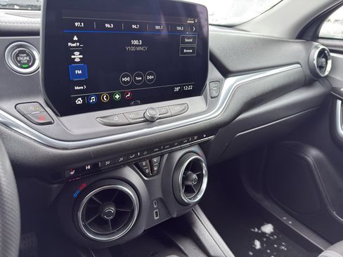 Used 2023 Chevrolet Blazer LT w/ Convenience Package image 21