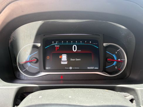 Certified 2022 Honda Pilot Touring image 16