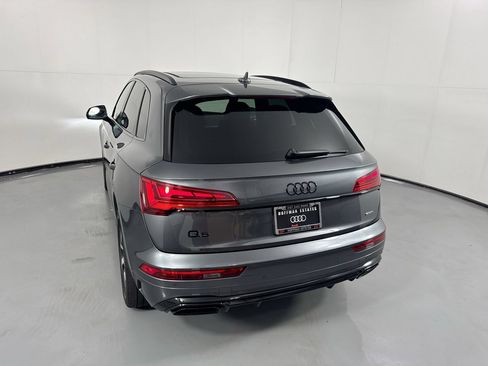 Used 2024 Audi Q5 2.0T Premium Plus w/ Premium Plus Package AWD/4WD image 34