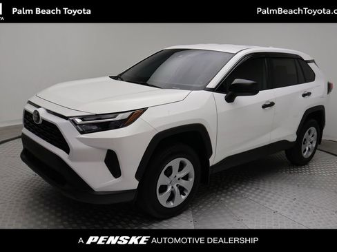 Certified 2025 Toyota RAV4 LE image 1