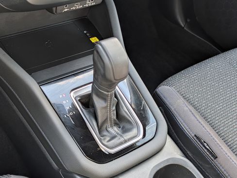 Used 2025 Subaru Forester Premium image 24