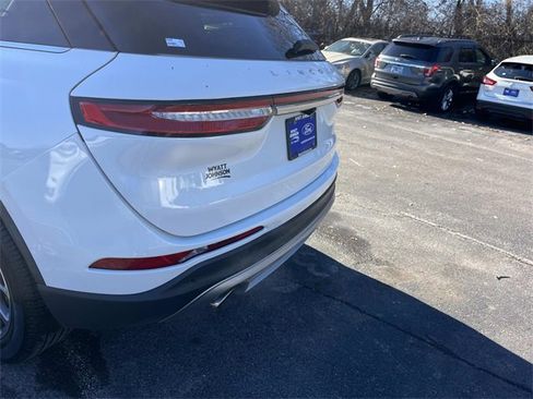 Used 2022 Lincoln Corsair FWD w/ Equipment Group 101A image 10