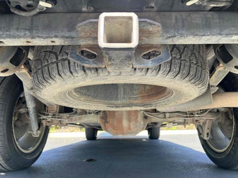 Used 2017 Ford F150 Lariat w/ Equipment Group 502A Luxury image 58