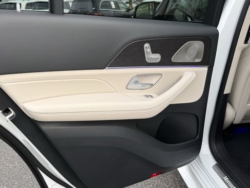 New 2026 Mercedes-Benz GLS 450 4MATIC image 25