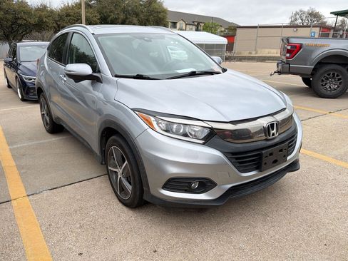 Used 2022 Honda HR-V EX image 9