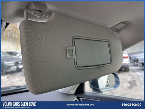 Used 2020 Volvo XC90 T6 Momentum w/ Protection Package image 31