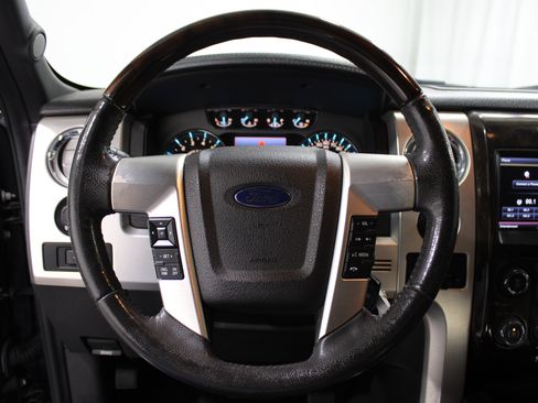 Used 2013 Ford F150 Platinum AWD/4WD image 9