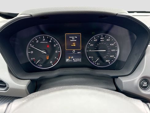 Used 2024 Subaru Crosstrek 2.5i Limited AWD/4WD image 39