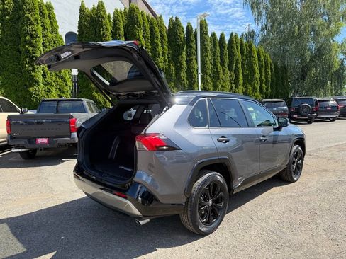 Certified 2023 Toyota RAV4 XSE w/ XSE Grade Weather Package AWD/4WD image 10
