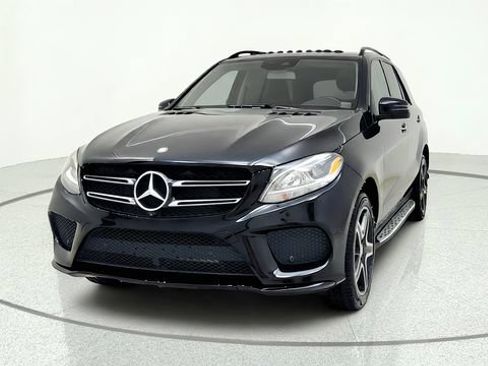 Used 2016 Mercedes-Benz GLE 400 4MATIC image 3