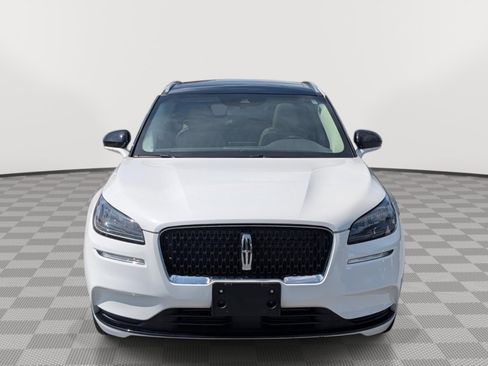 Used 2022 Lincoln Corsair AWD w/ Premium Package image 8