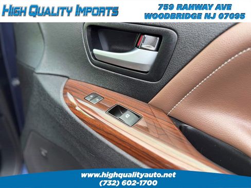 Used 2020 Toyota Sienna Limited Premium AWD/4WD image 50