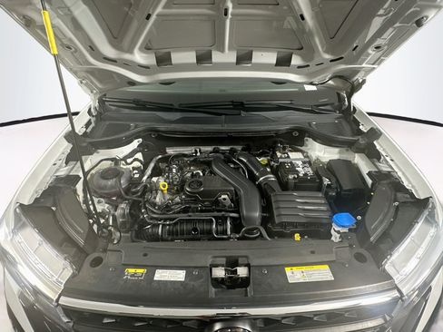 Used 2024 Volkswagen Taos S FWD image 31