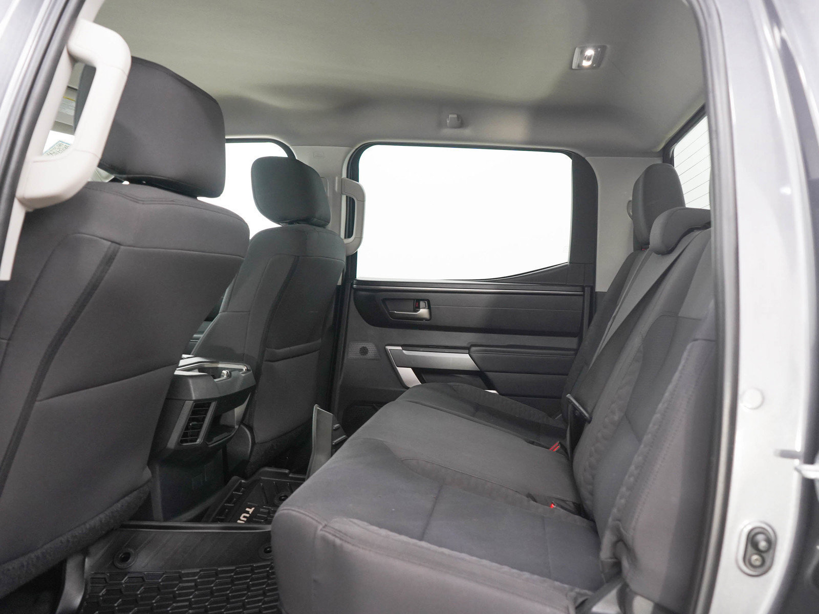Used 2022 Toyota Tundra SR5 AWD/4WD image 15