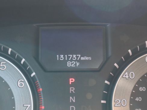 Used 2017 Honda Odyssey Touring Elite image 19