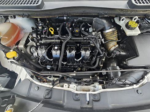 Used 2019 Ford Escape Titanium FWD image 25