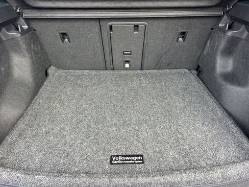 Used 2023 Volkswagen ID.4 Pro S image 16