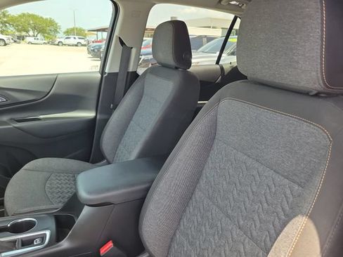 Used 2023 Chevrolet Equinox LT FWD image 15