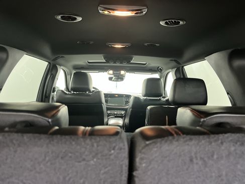 Used 2023 Dodge Durango GT AWD/4WD image 19