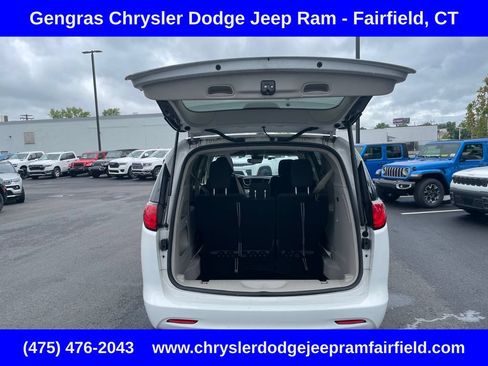 Certified 2024 Chrysler Voyager LX FWD image 27