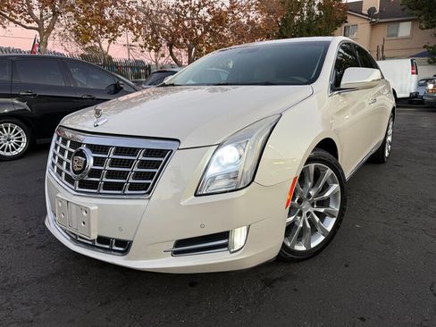 Used 2013 Cadillac XTS Premium image 1
