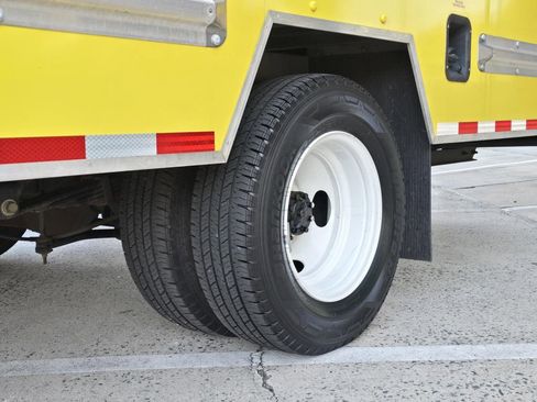 Used 2024 Ford E-350 and Econoline 350 Super Duty w/ Driver's Safety Package image 15