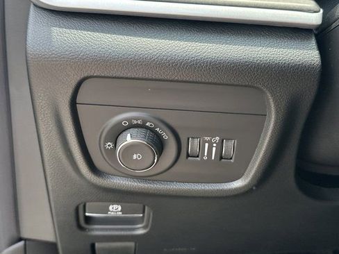 New 2026 Jeep Grand Cherokee Limited AWD/4WD image 22