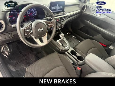 Used 2021 Kia Forte LXS FWD image 12