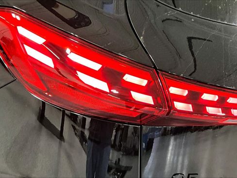 New 2025 Audi Q5 Premium image 14