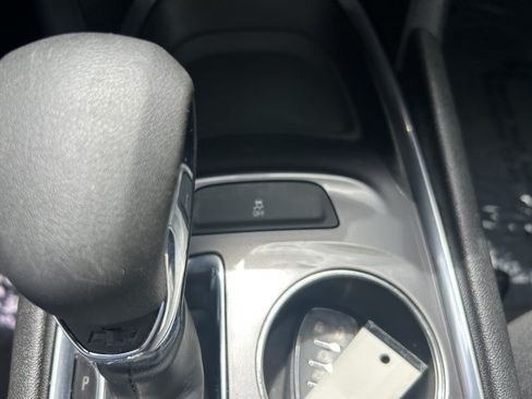 Used 2022 Chevrolet Malibu LT FWD image 10
