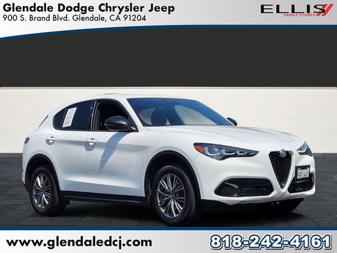Used 2024 Alfa Romeo Stelvio Sprint RWD image 1