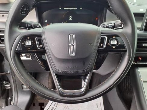 Certified 2023 Lincoln Aviator AWD w/ Premium Package image 13