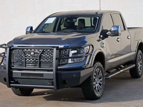 Used 2017 Nissan Titan Platinum Reserve AWD/4WD image 47