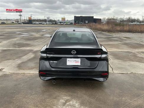 New 2026 Nissan Sentra SR w/ SR Premium Package FWD image 3