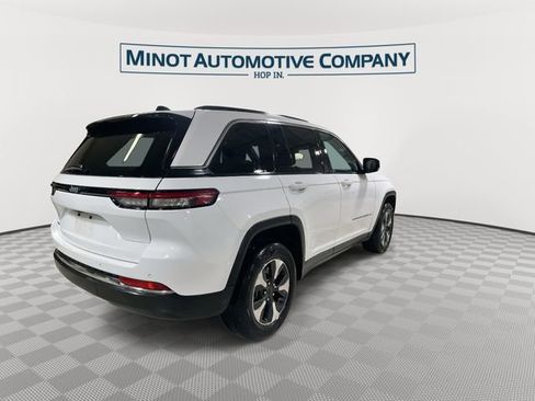 Used 2024 Jeep Grand Cherokee Limited 4xe AWD/4WD image 8