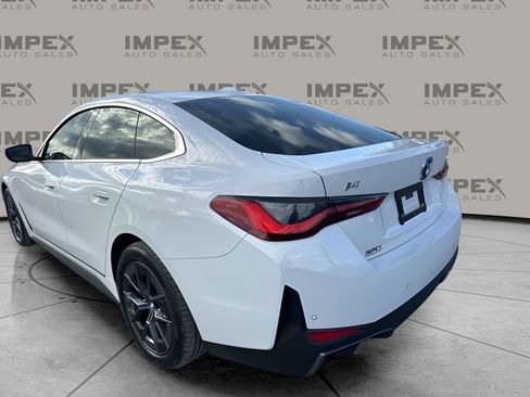 Used 2025 BMW i4 eDrive40 image 3