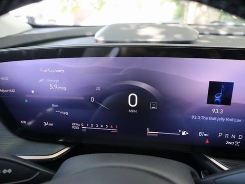 New 2025 Buick Envision Sport Touring image 19