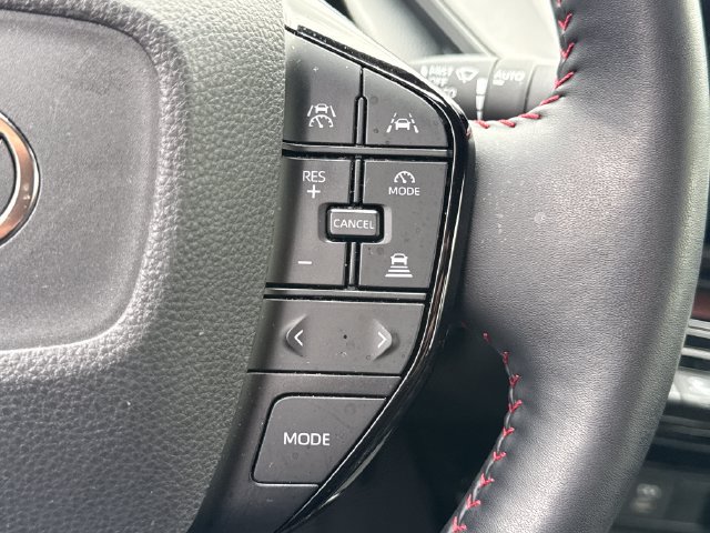 Used 2026 Toyota Prius Plug-In Hybrid FWD image 27